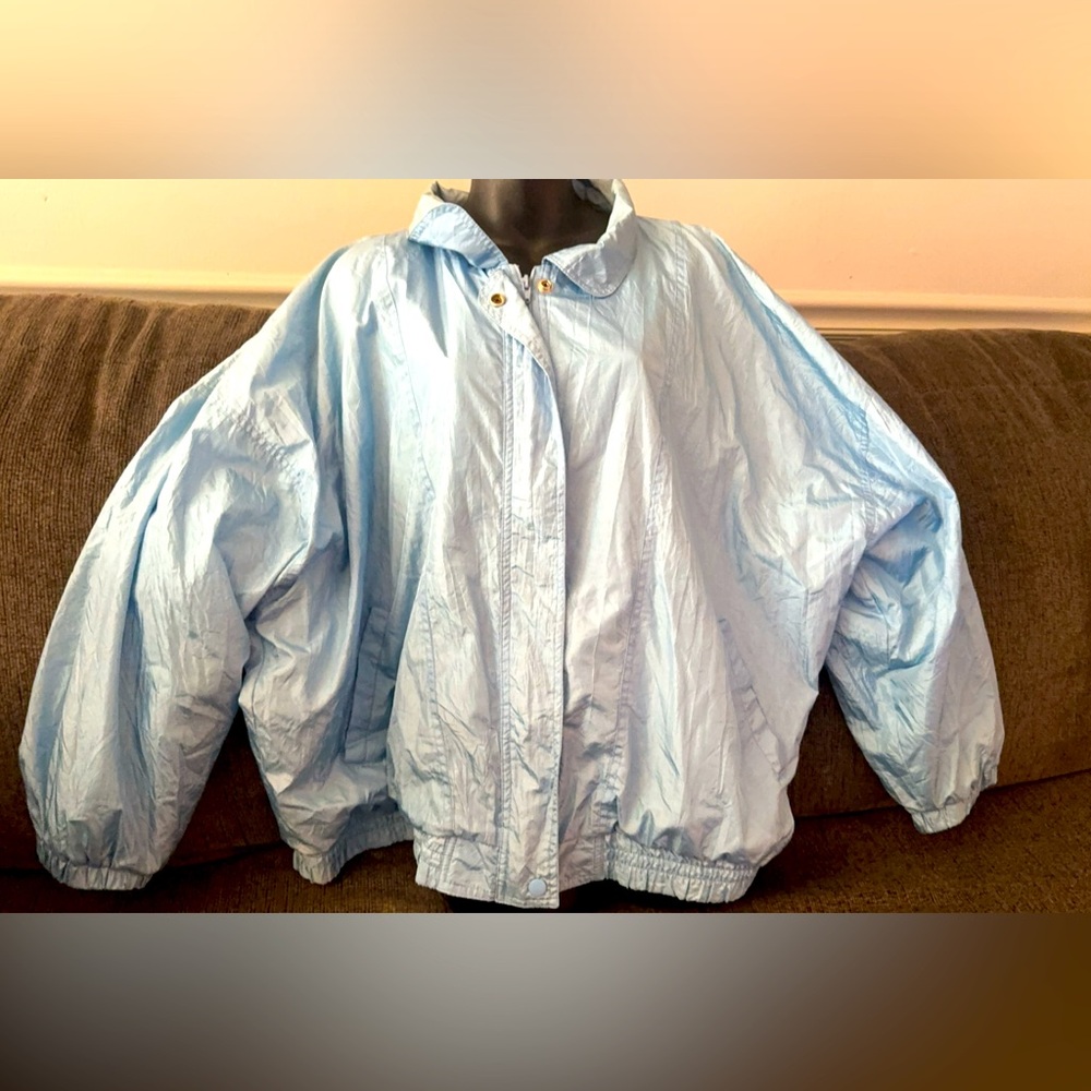 Blair vintage 80s baby blue windbreaker